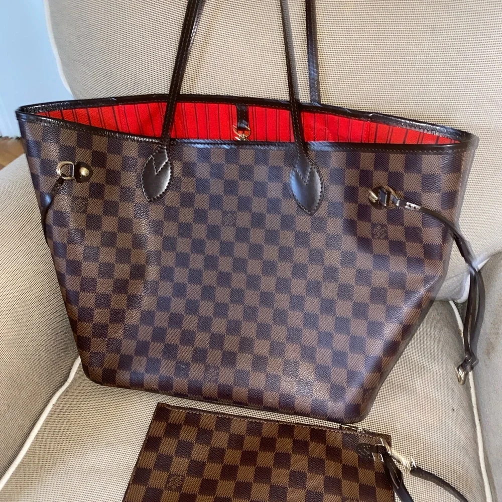 Louis Vuitton Brown Checkered Tote and clutch purse - Picture 3 of 14